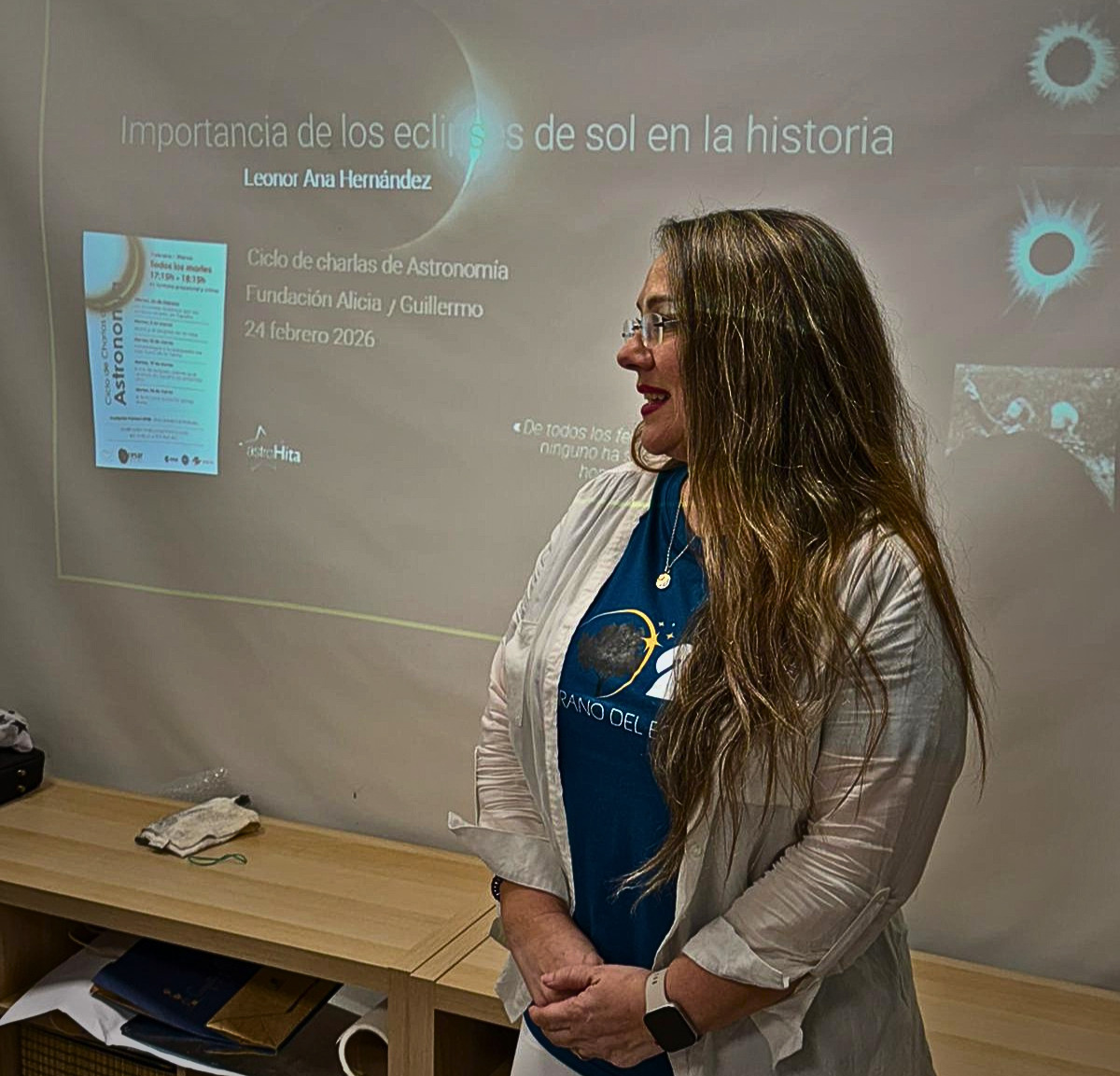 Charla eclipses solares